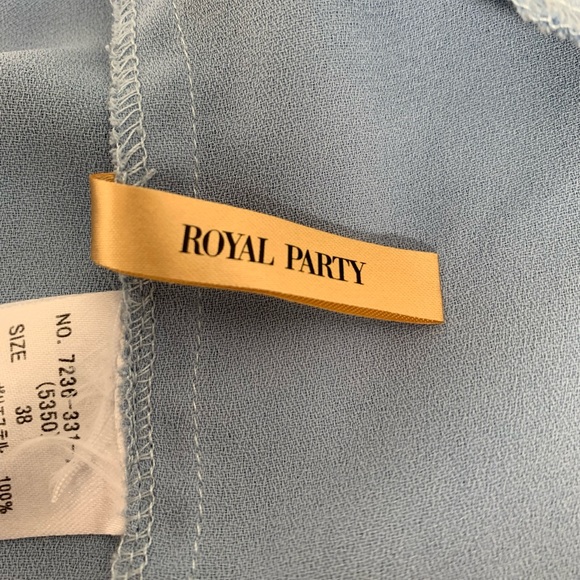 3/$30 99% new Japanese light/baby blue shortall/romper - Picture 5 of 6